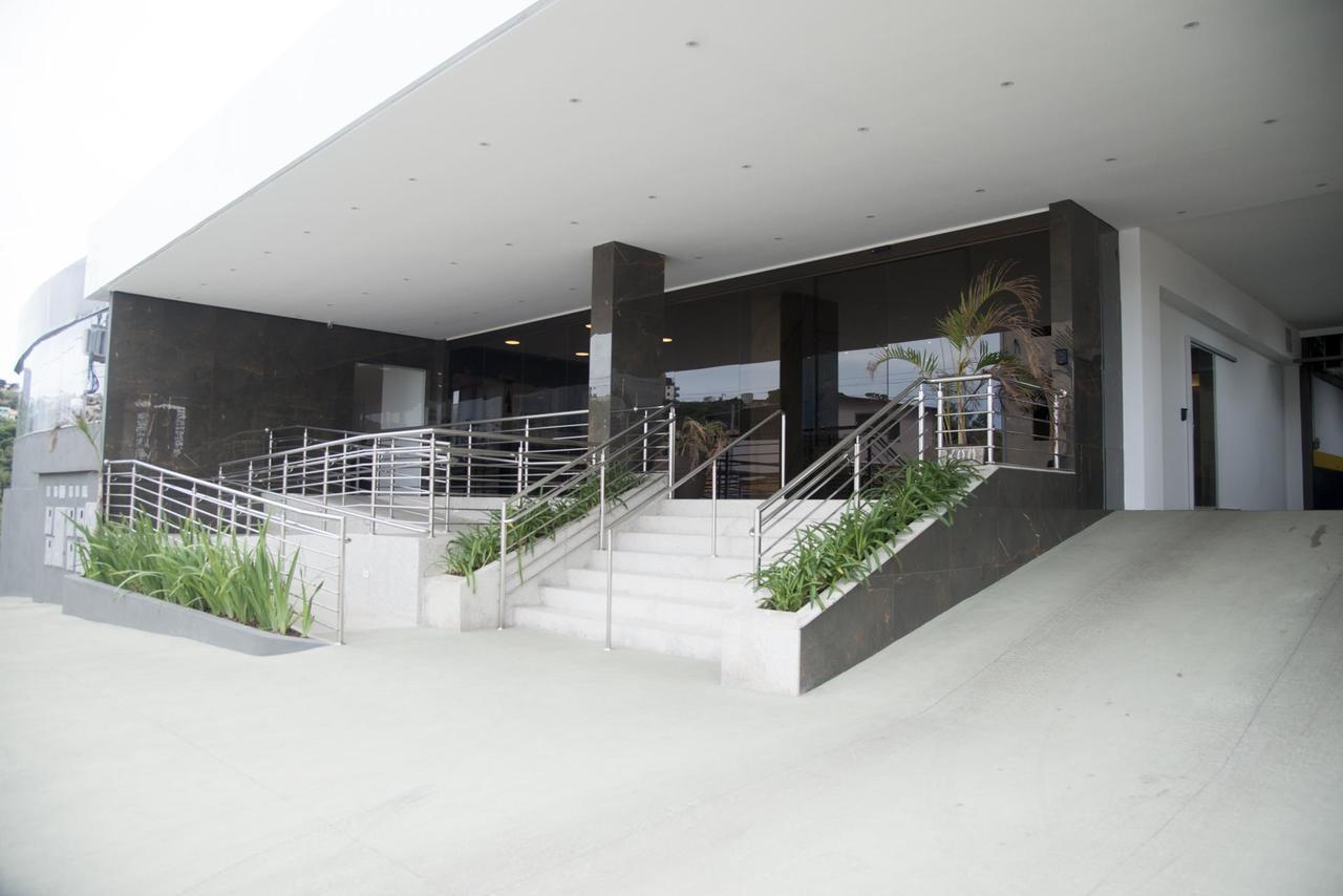 Hotel H2 Congonhas المظهر الخارجي الصورة Entrance of the museum